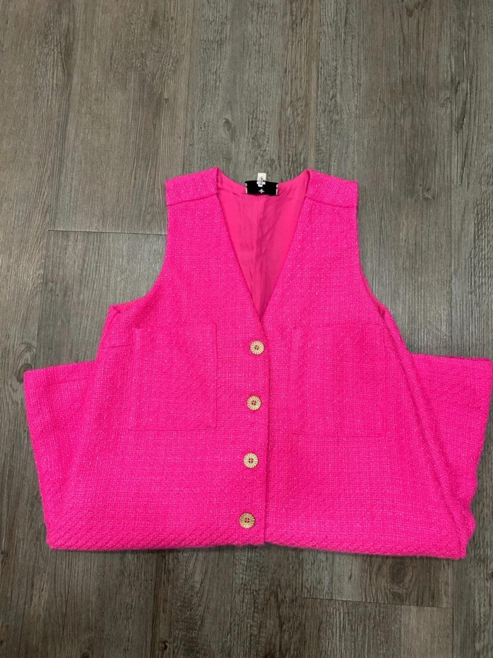 Tuckernuck Hot Pink Sleeveless Button Romper - Picture 10 of 10